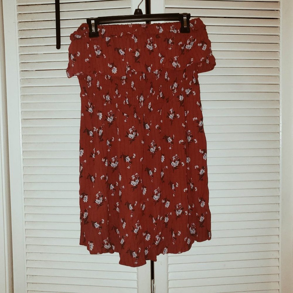 American Eagle Tops - Burgundy Floral Smock Blouse